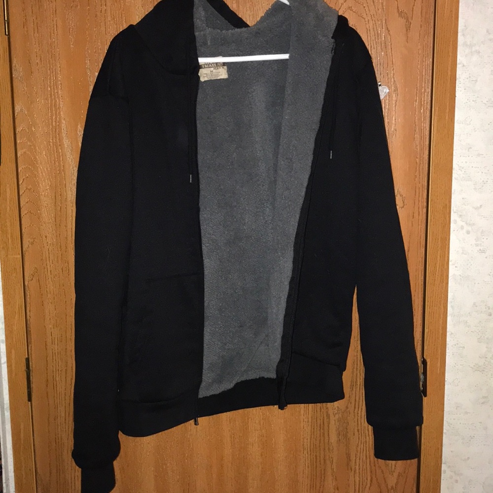men's black zip up jacket size medium